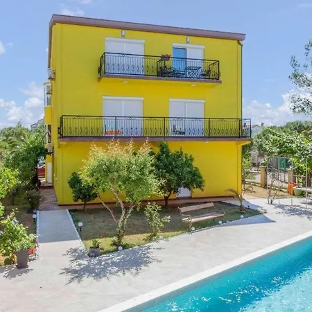 Fuer 4 Personen Ca 35 Qm In Pula, Istrien Istrische Riviera * Pula
