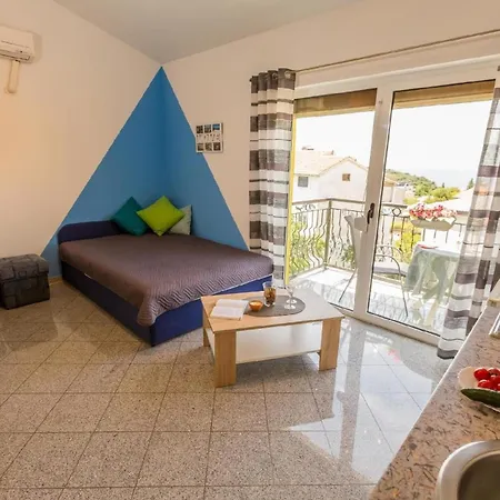 Fuer 4 Personen Ca 35 Qm In Pula, Istrien Istrische Riviera Apartment Pula